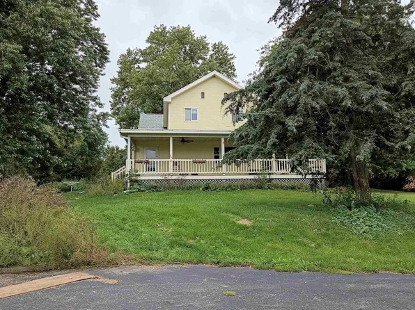 8503 W Babbs Grove Rd, Pearl City, IL 61062