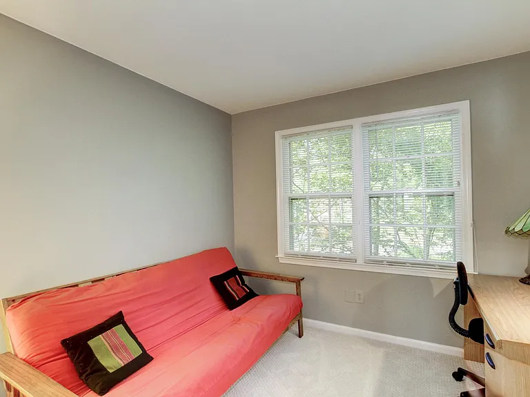 13 Avalon Ct — Photo 25