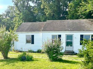 19060 Darden Rd, South Bend, IN 46637