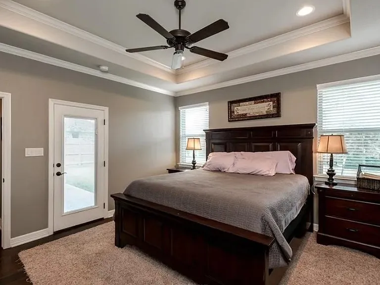2502 Kimbolton Dr — Photo 17