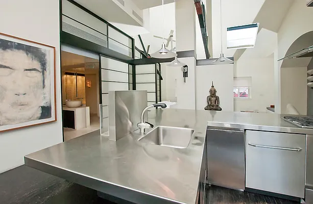 Sold by Azulay Group | media 1