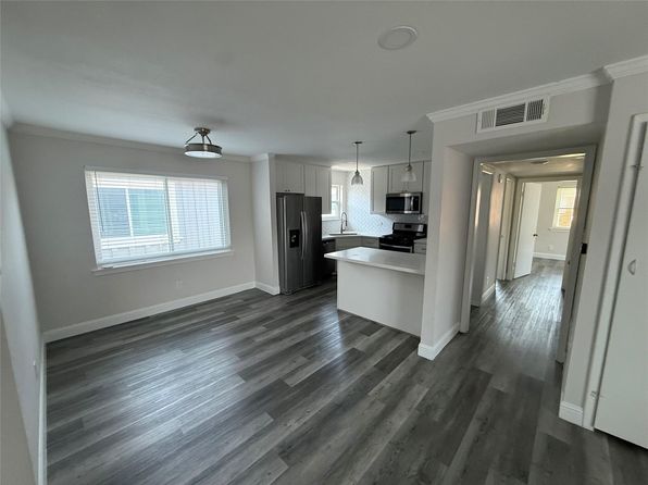 8714 Ilona Ln APT 6