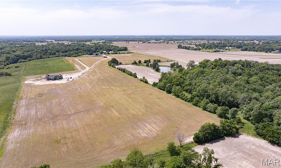 1st image of 2 W County Line Rd