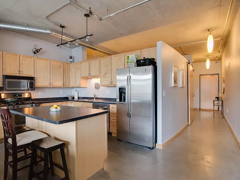 720 N 4th St #512 — Photo 5