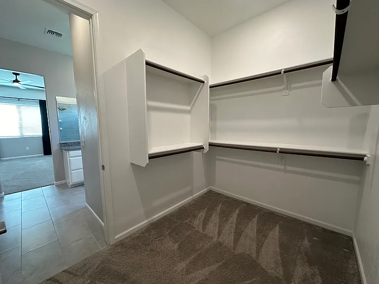 12474 N Appling Ave — Photo 31