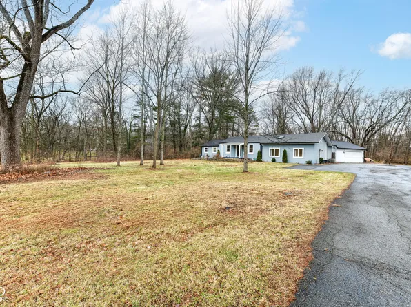 7260 W 93rd St, Zionsville, IN 46077