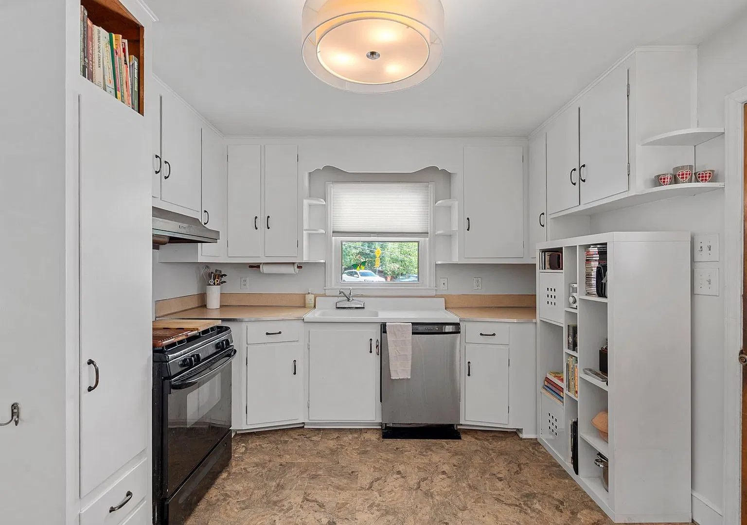 T.R. Lawing Realty Property — Photo 4