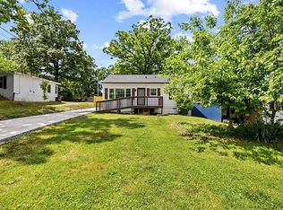 1121 Easton Rd, Greensboro, NC 27405