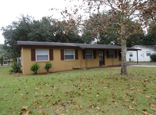 5803 Sturgeon Ln, Jacksonville, FL 32277