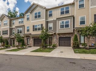 1141 Woodbury Falls Ct, Nashville, TN 37221