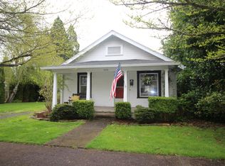 1051 5th St, Springfield, OR 97477