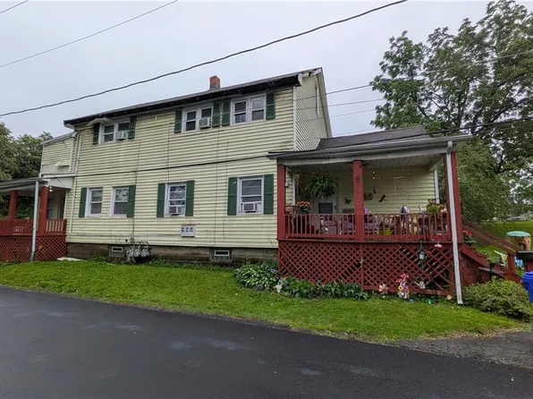 19 School St, West Seneca, NY 14224