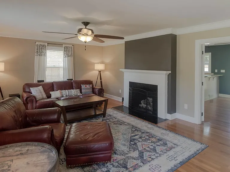 147 Jesselin Dr — Photo 32