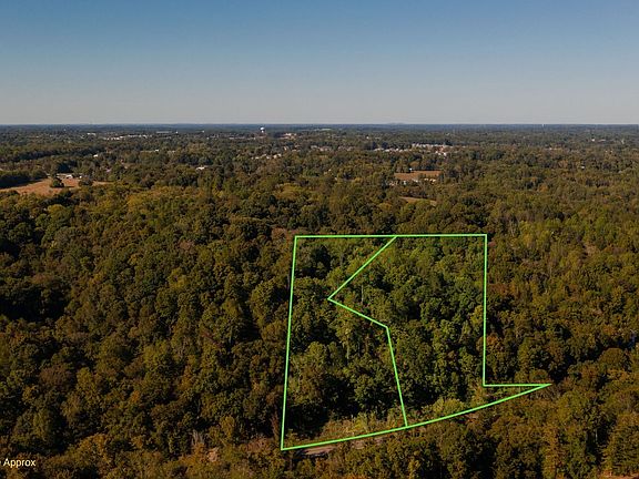 2nd image of 3575 Tyree Springs Rd