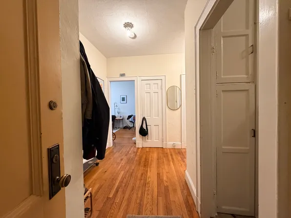 73 Martin St, Cambridge, MA