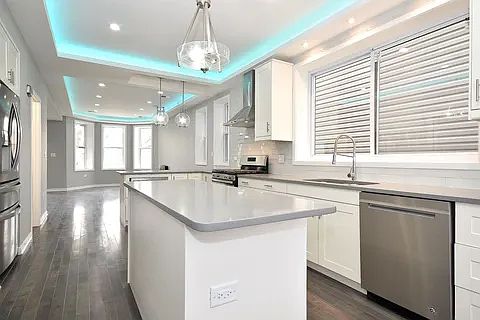 3rd image of 3300 S Carpenter St #2