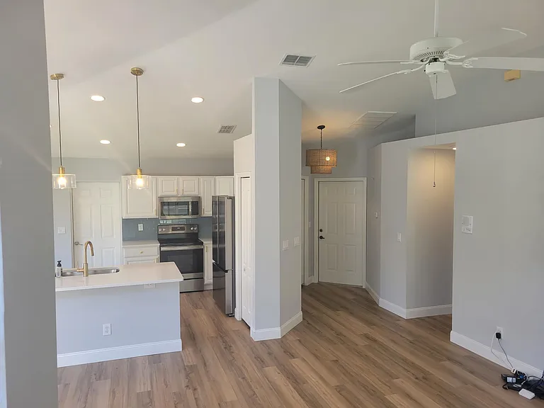 20907 Country Barn Dr — Photo 6