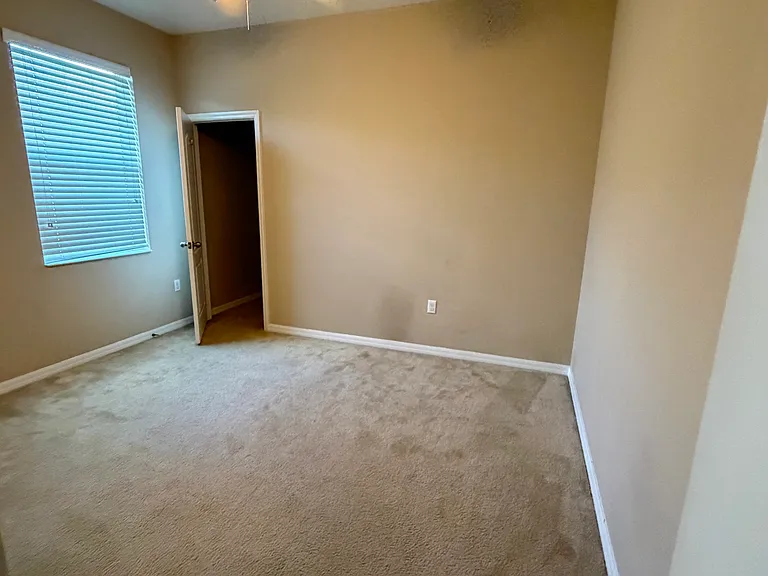 15012 Montesino Dr — Photo 17