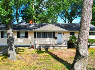 102 Mill Rd, Absecon, NJ 08201