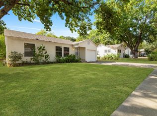 2411 Denison St, Denton, TX 76201