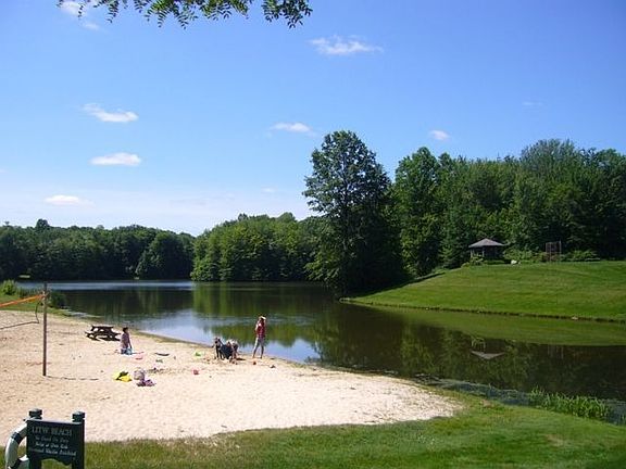 5th image of 8891 Lake In The Woods