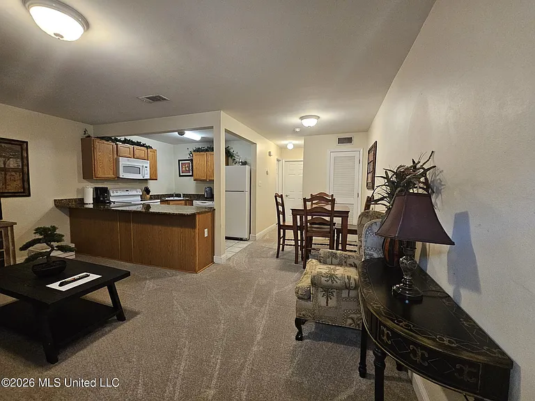 1664 Beach Blvd #71 — Photo 4