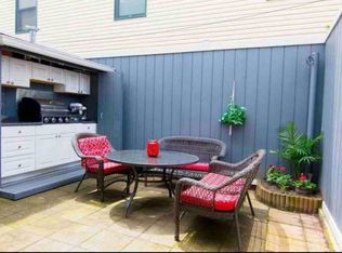 15 Bond St, Jersey City, NJ 07306