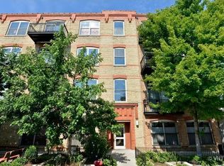 1740 N Maplewood Ave #P8C, Chicago, IL 60647