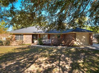 1820 Partridge Dr, Sumter, SC 29153