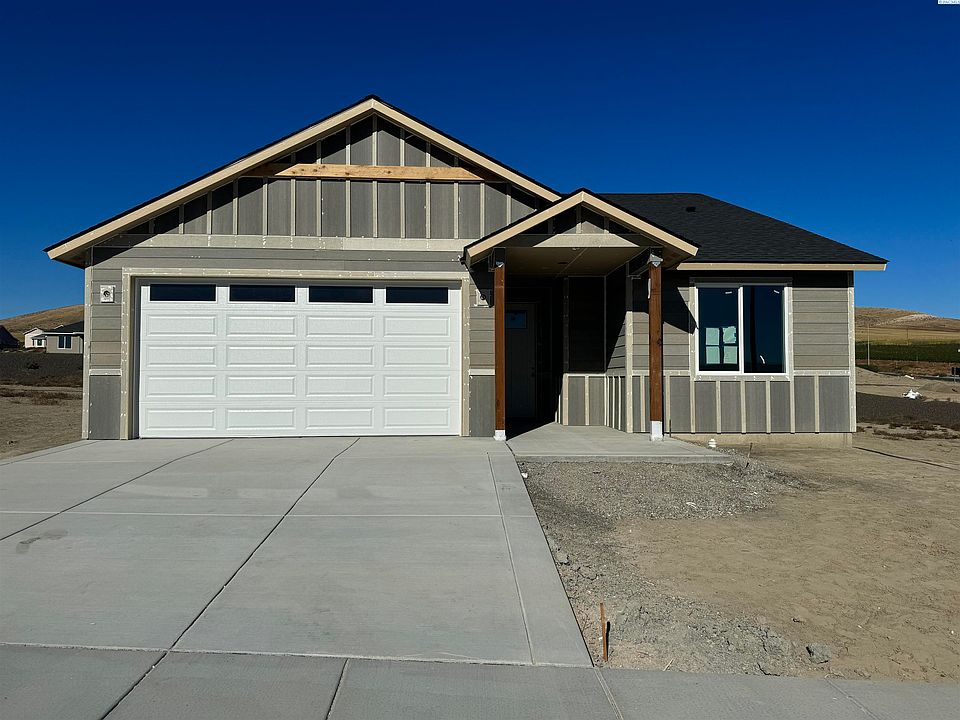 1st image of 3878 Barbera St
