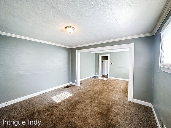 5th image of 909 N Linwood Ave