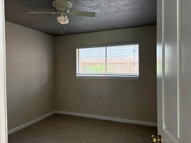 16030 Blackhawk Blvd — Photo 13