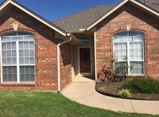 4104 Castlerock Rd, Norman, OK 73072