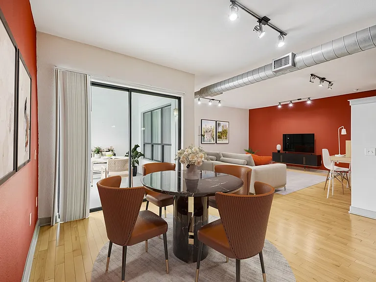 Lofts at Lakeview — Photo 15