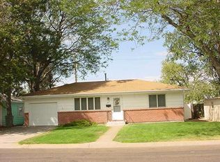 165 Columbia Dr, Julesburg, CO 80737