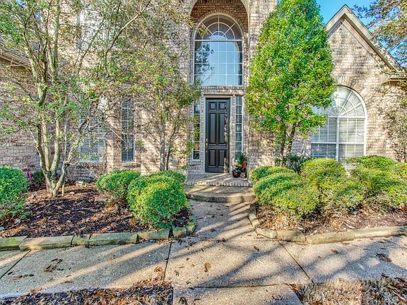 2nd image of 706 Wood Duck Ln