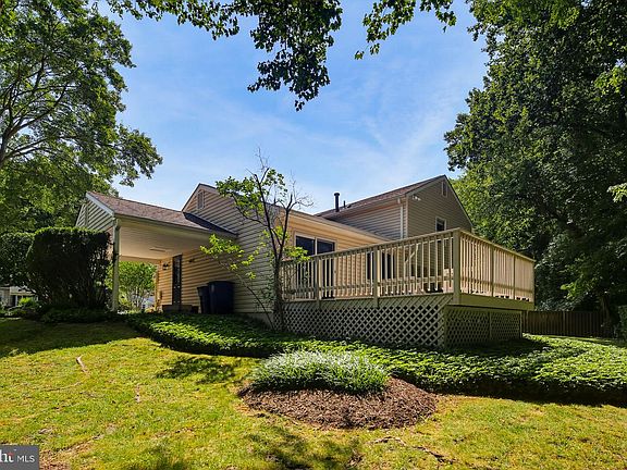4th image of 1548 Winding Waye Ln