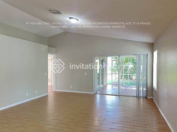 4th image of 1532 Salerno Cir