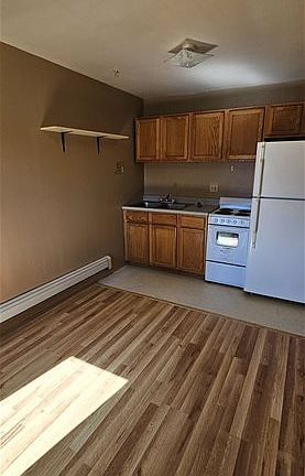 2nd image of 1 View Vista Dr APT A