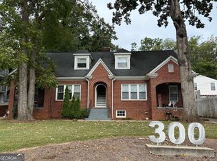 300 Forrest Ave APT B, Gainesville, GA 30501