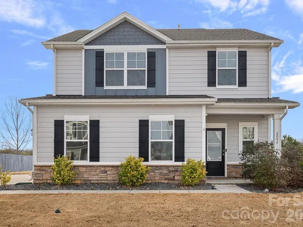 2042 Swanport Ln, Monroe, NC 28110