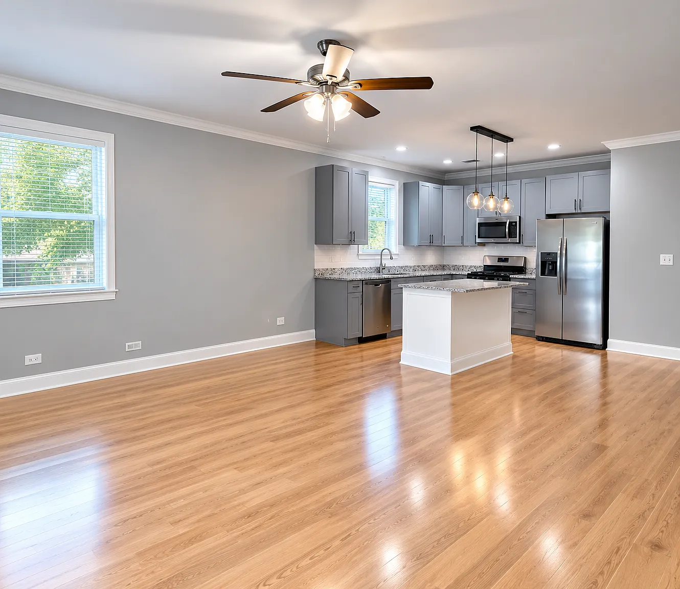 3 bed, $2,300 — Photo 2