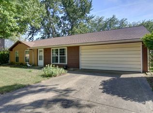 3301 W William St, Champaign, IL 61821