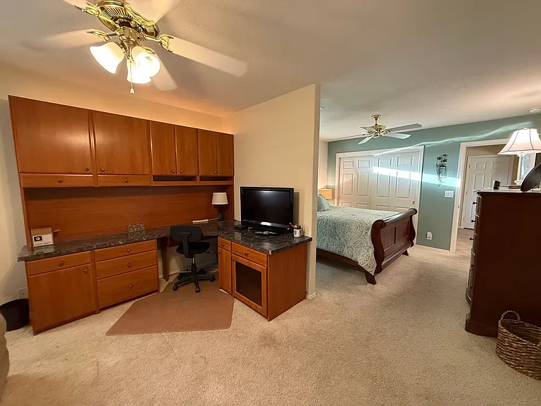 11401 E Medina Ave — Photo 13