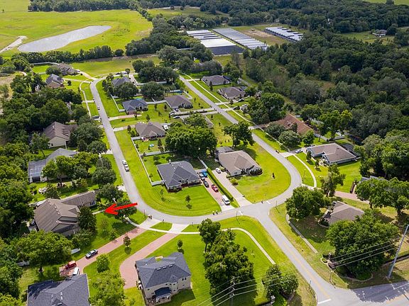 3rd image of 24012 Plymouth Hollow Cir