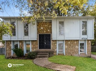 8704 Oaks Way #4, Louisville, KY 40299