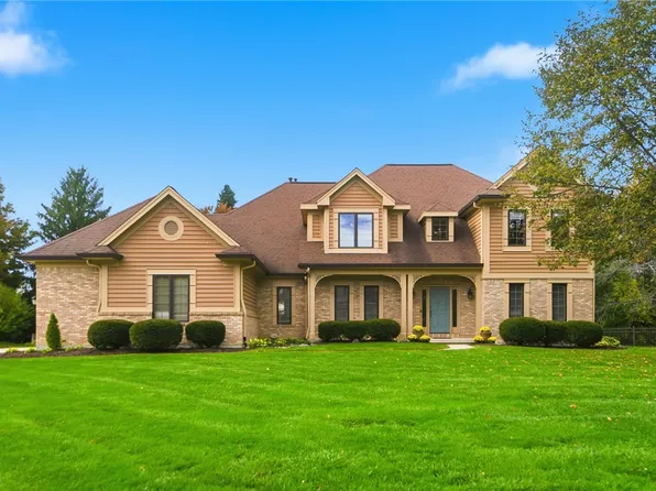 10161 Apple Springs Dr, Dayton, OH 45458