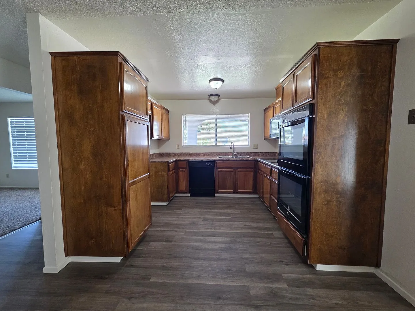7217 Cranbrook Ave. - House — Photo 4