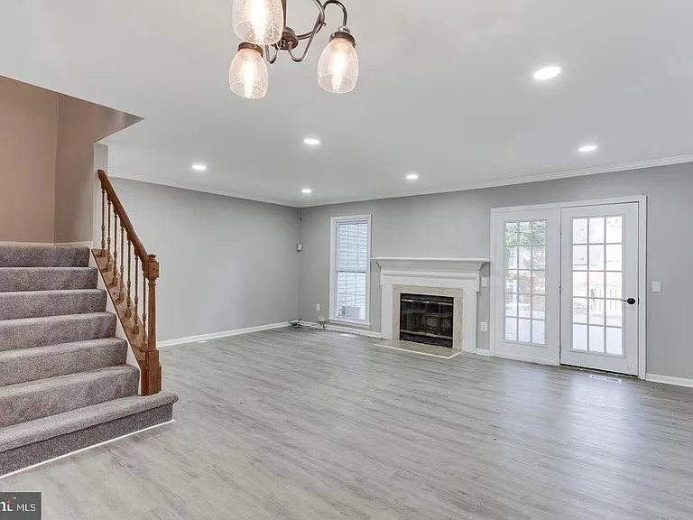 304 Crescendo Way — Photo 7