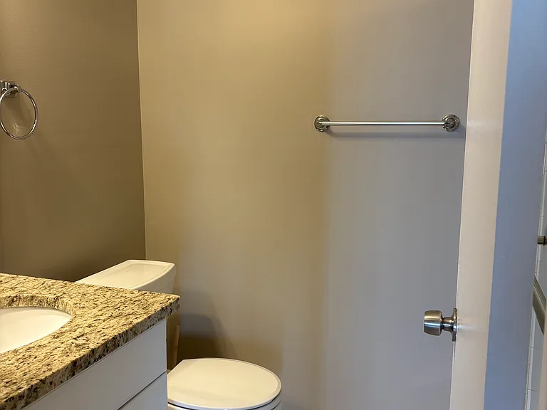 30200 Southfield Rd #204 — Photo 11